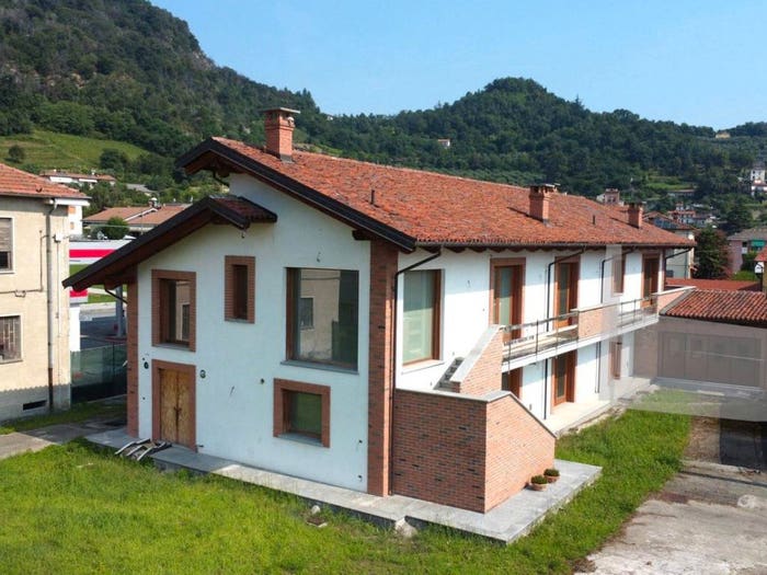 Casa con 5 locali in vendita in Via Valle Po, Centro, Revello