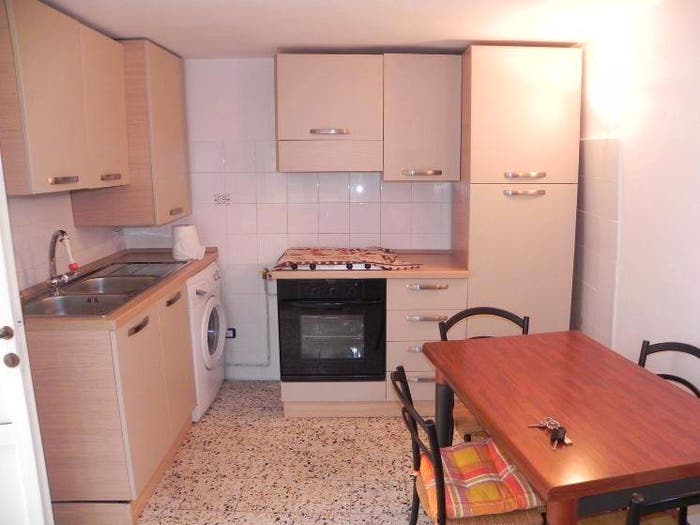 Casa quadrilocale in vendita in Camaiore Paese, Camaiore
