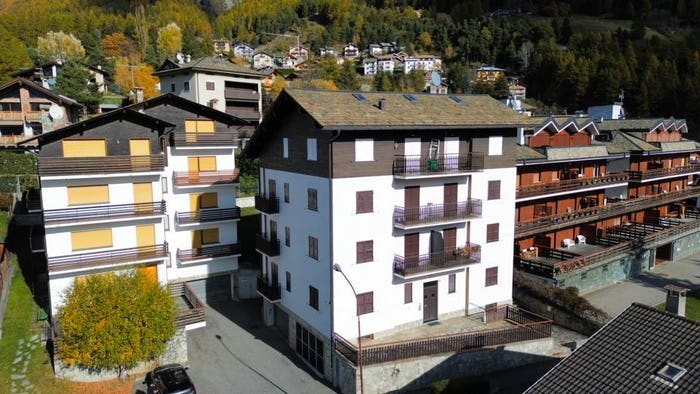 Appartamento quadrilocale in vendita in Via Monte Reit, Centro, Bormio