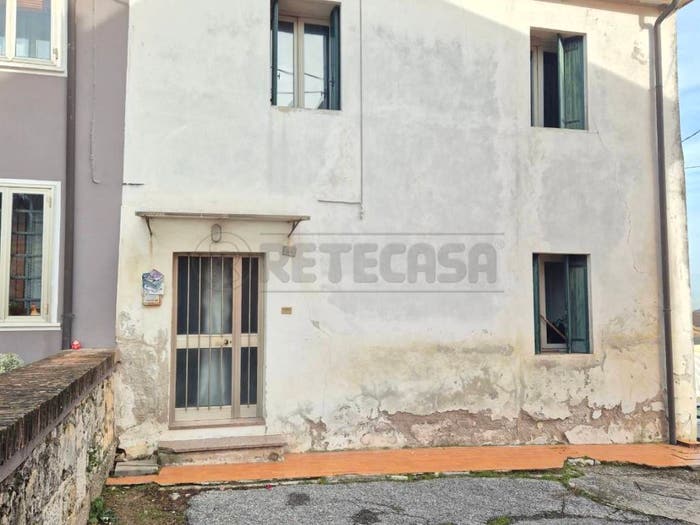Casa trilocale in vendita in via Rio, Centro, Altavilla Vicentina