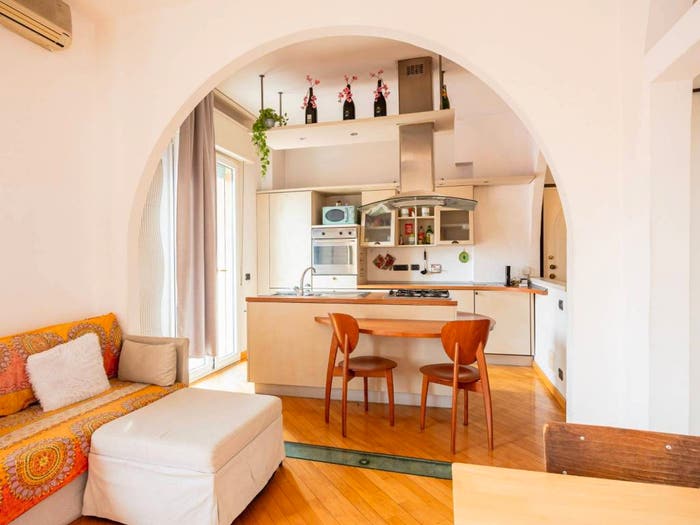 Appartamento trilocale in vendita in Via Augusto Aglebert, Costa, Bologna