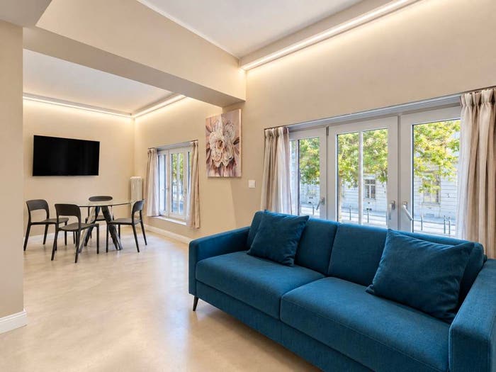 Appartamento trilocale in vendita in Piazza Isidoro del Lungo, San Marco SS Annunziata, Firenze
