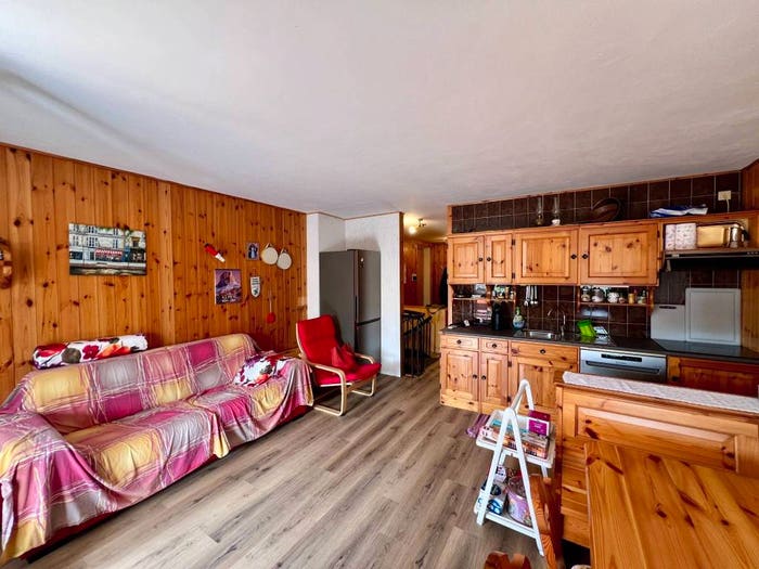 Appartamento quadrilocale in vendita in Via Roen, Ronzone