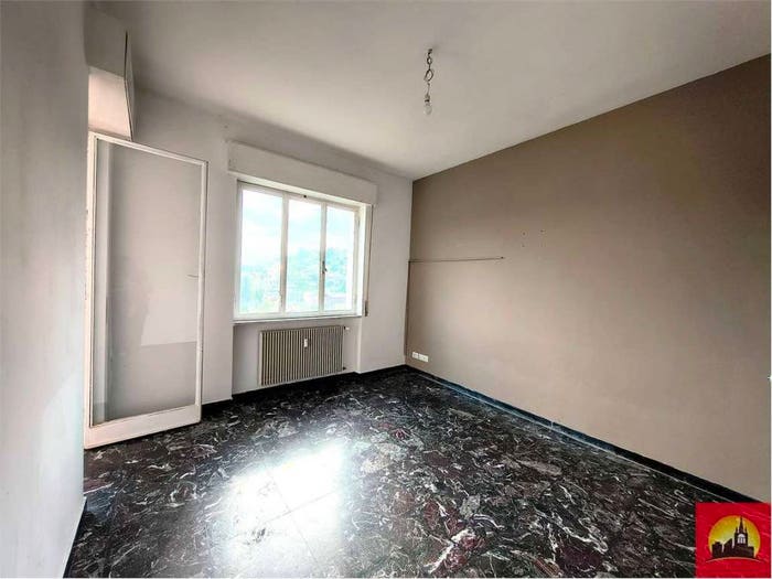 Appartamento trilocale in vendita in Via Aresca, Centro, Mombercelli