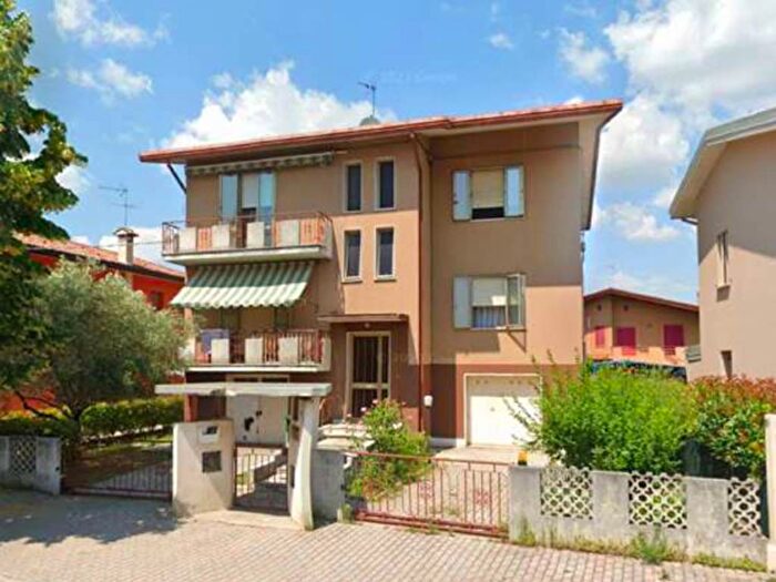 Appartamento trilocale in vendita in Via Alta, Marcon Gaggio Colmello, Marcon