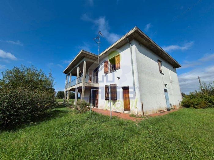 Casa con 5 locali in vendita in VIA MARTIRI DELLA LIBERTA', Pieve Delmona, GadescoPieve Delmona