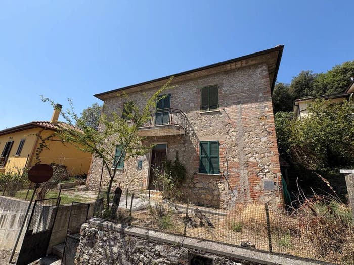 Casa trilocale in vendita in Fornole, Amelia