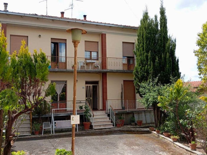 Casa con 6 locali in vendita in Centro, Foiano della Chiana