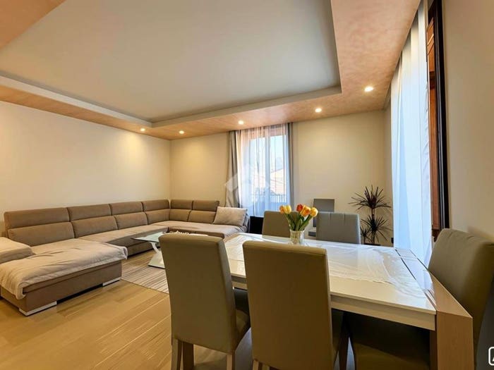Appartamento trilocale in vendita in Via Manifattura Vittorio Olcese, Centro, Darfo Boario Terme