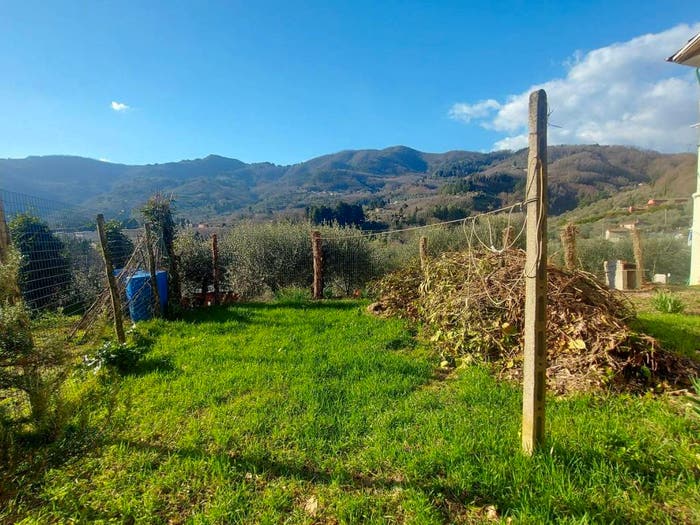 Casa con 6 locali in vendita in Via S Gemma Galgani, Centro, Borgo a Mozzano