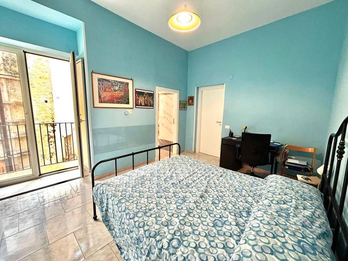 Appartamento trilocale in vendita in Vico Purgatorio ad Arco, Centro Storico, Napoli