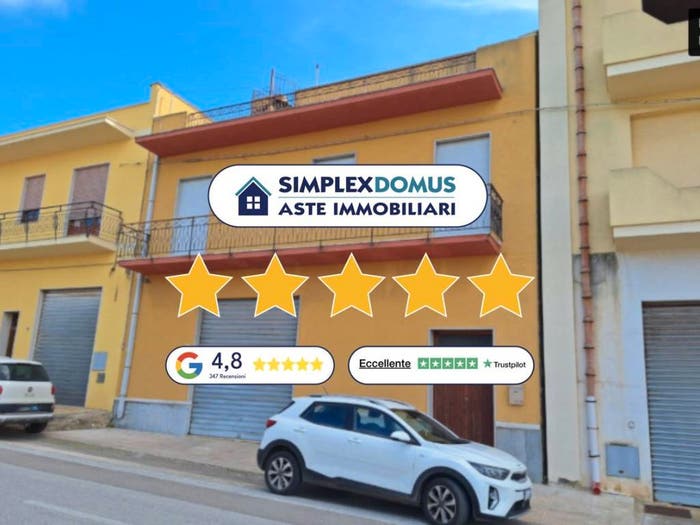 Appartamento con 6 locali in vendita in Via S Vito, Centro, Custonaci