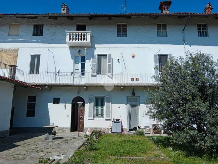 Casa con 6 locali in vendita in Via Villafranca, Centro, Vigone