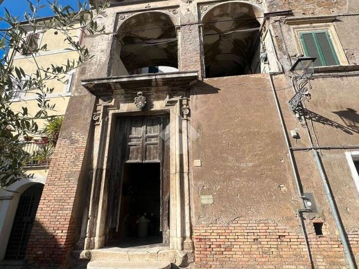 Appartamento bilocale in vendita in piazza san clemente, Centro, Civita Castellana