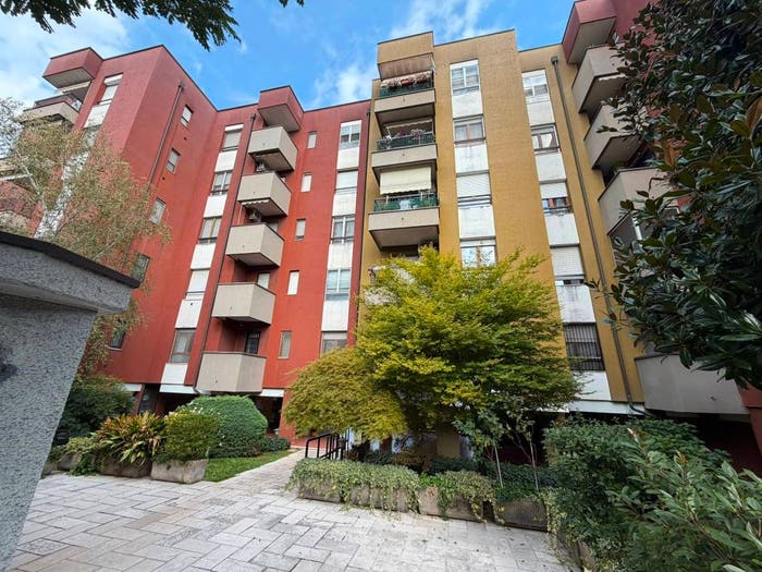 Appartamento trilocale in vendita in Viale Risorgimento, Pantigliate