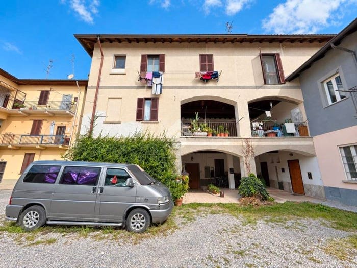 Appartamento trilocale in vendita in XXIV Maggio, Centro, Lentate sul Seveso