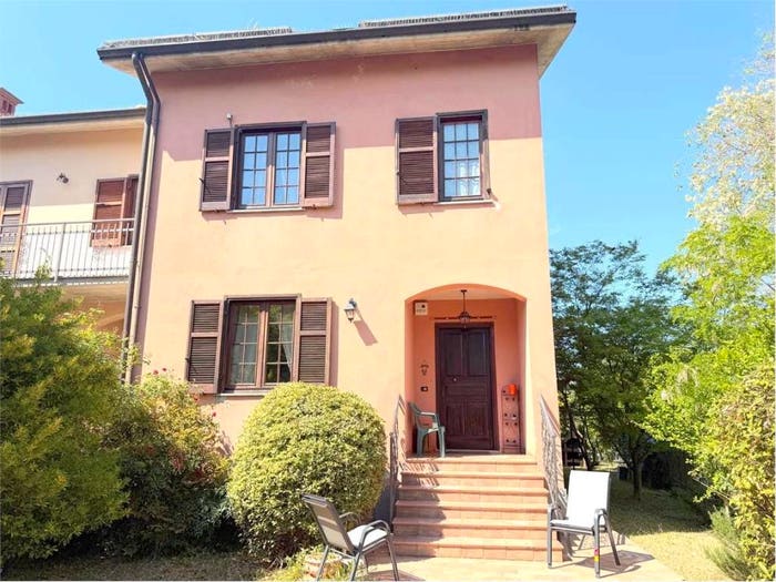 Casa con 5 locali in vendita in Novi Ligure