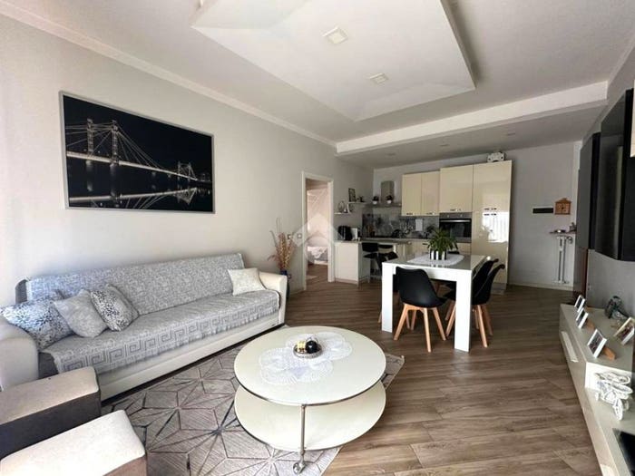 Appartamento trilocale in vendita in Via Menotti Morali, Centro, Capriate San Gervasio