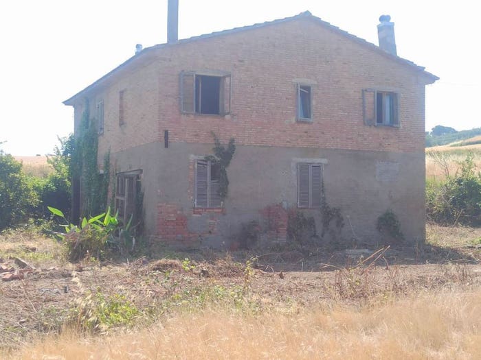 Casa quadrilocale in vendita in Località Binami, Binami, Castiglione del Lago