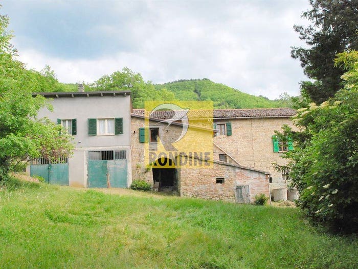 Casa con 6 locali in vendita in Modigliana