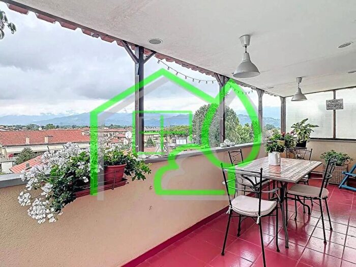 Casa con 5 locali in vendita in Via Della Portichina, Terminetto Migliarina, Viareggio