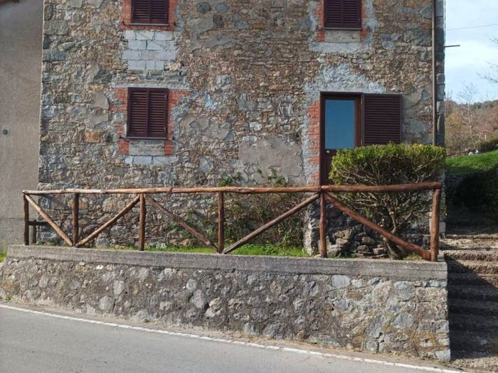 Casa bilocale in vendita in Centro, Castelnuovo di Garfagnana