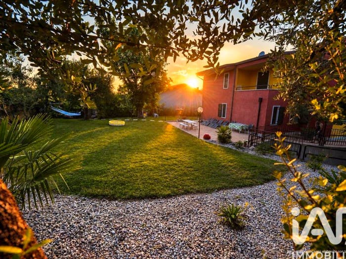 Casa con 6 locali in vendita in Via Fratelli Cervi, Centro, Sona