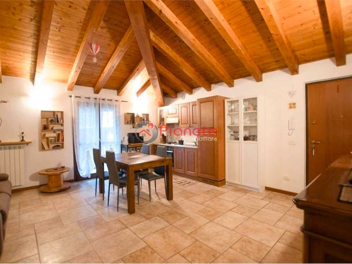Appartamento trilocale in vendita in Botta, Sedrina