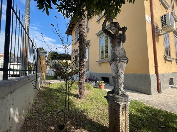 Casa con 5 locali in vendita in Via Pozzuolo, Via Lumignacco Via Pozzuolo, Udine