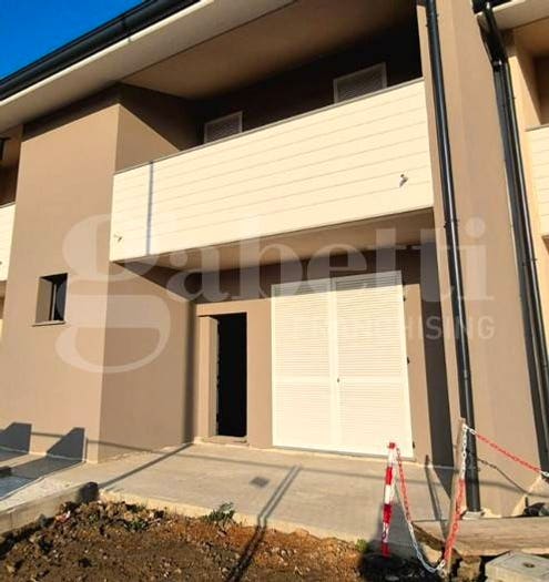 Casa quadrilocale in vendita in Via Cella snc, Gossolengo