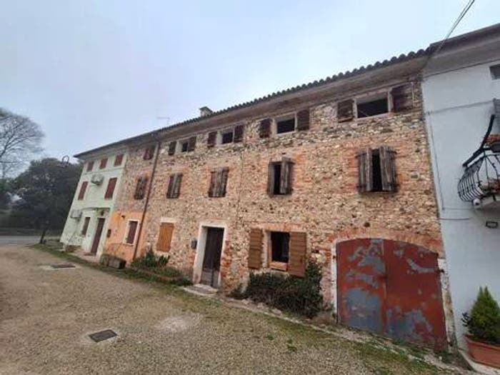 Casa con 6 locali in vendita in Crocetta Nogaré, Crocetta del Montello