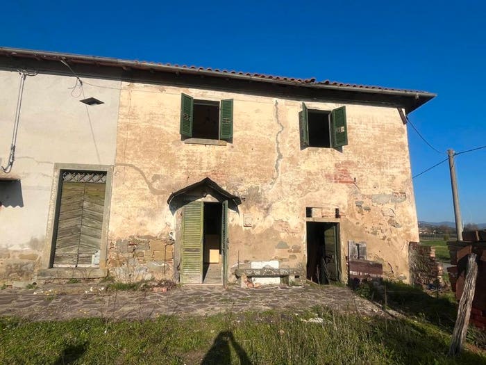 Casa quadrilocale in vendita in Case Sparse Burcinella, Cortona