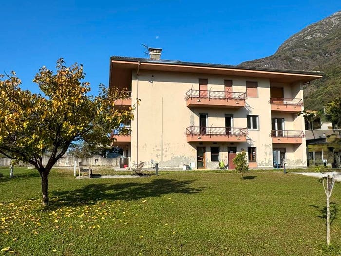 Appartamento quadrilocale in vendita in Via Milano, Centro, PremoselloChiovenda