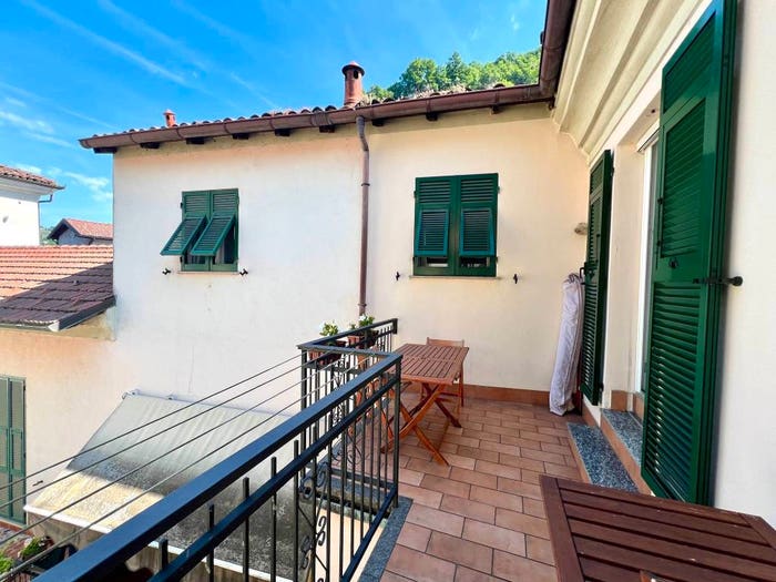 Appartamento trilocale in vendita in Via Giuseppe Garibaldi, Centro, Gavi