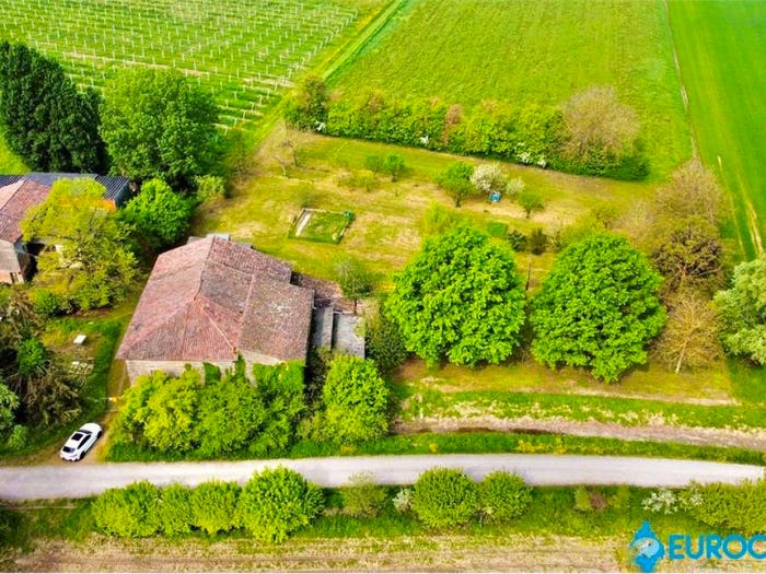 Casa con 6 locali in vendita in VIA PONTICELLI, Fabbrico