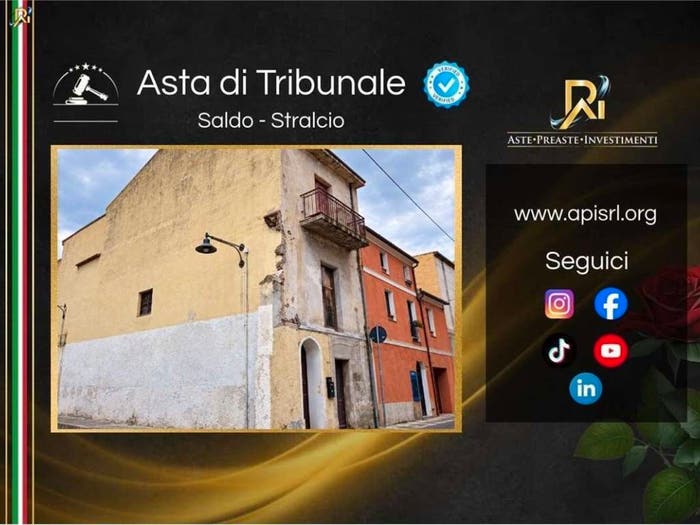 Appartamento quadrilocale in vendita in Via porto romano, Centro Storico, Olbia