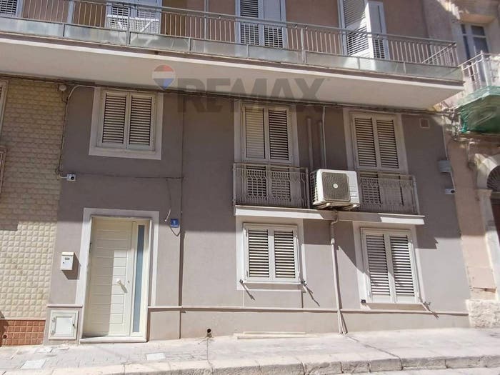 Casa con 6 locali in vendita in Via Giuseppe Giardina, Centro, Pachino