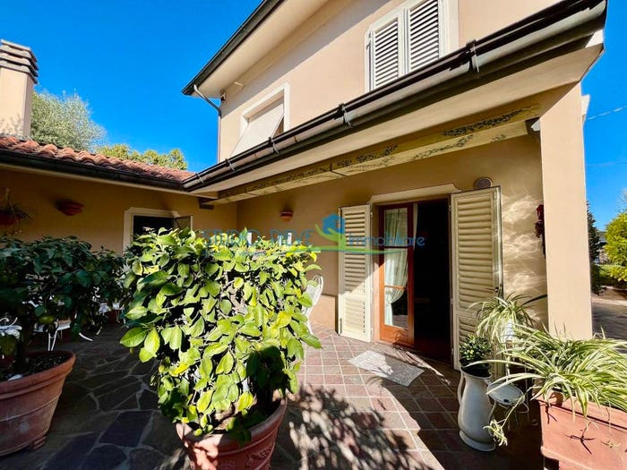 Casa quadrilocale in vendita in Via del Gallo, MontecatiniTerme