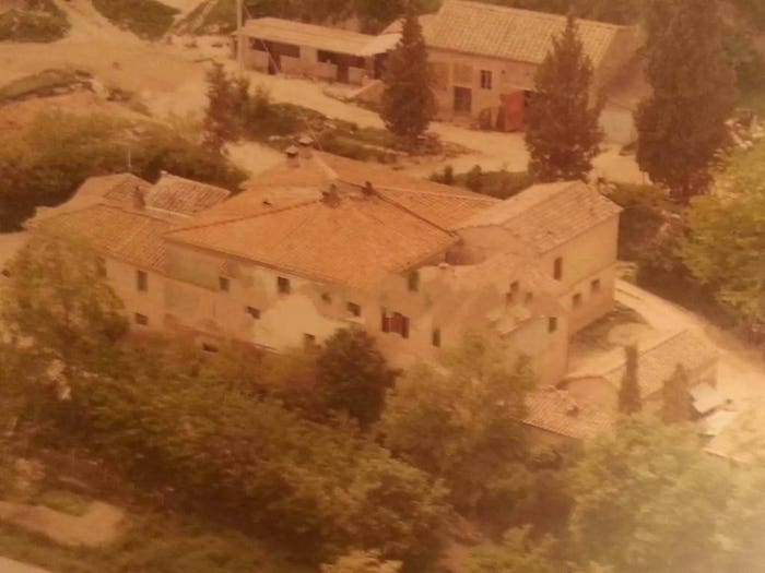 Casa con 6 locali in vendita in Strada Provinciale Traversa dei Monti, Montalcino