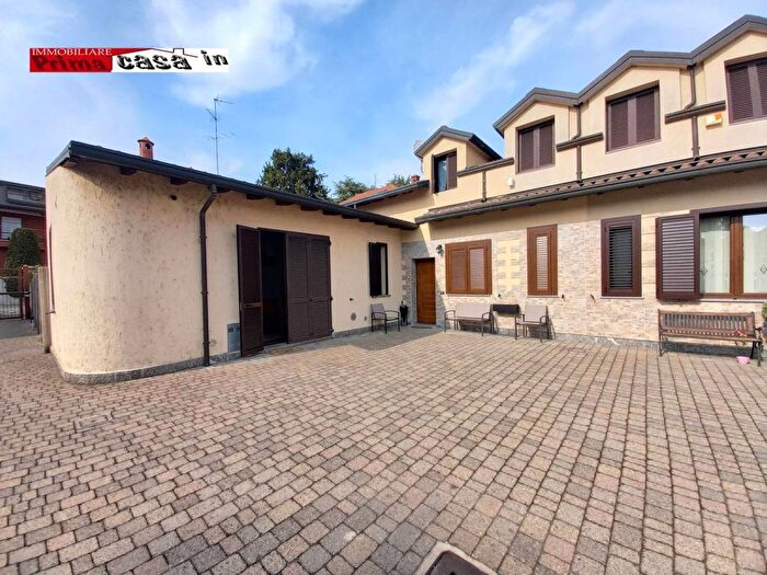 Appartamento bilocale in vendita in Via Maggio, Nerviano