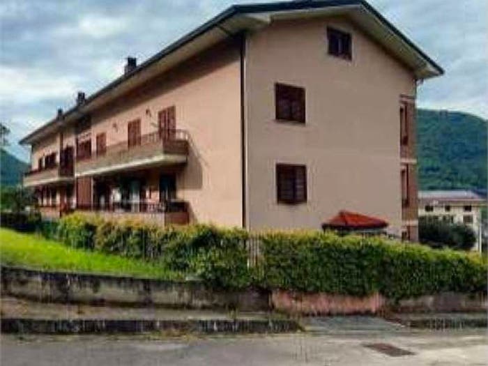 Appartamento con 6 locali in vendita in Via Breccelle, Monteforte Irpino