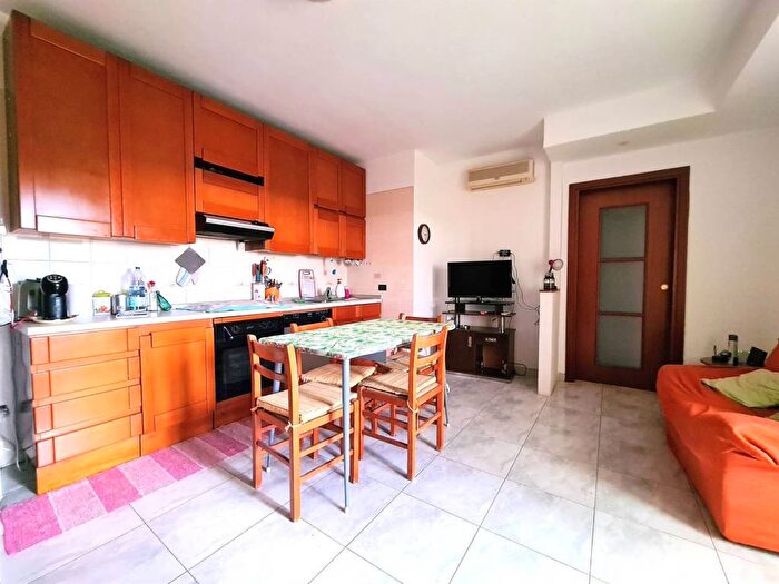 Appartamento trilocale in vendita in viale Magna Grecia, Fortuna Corvo, Catanzaro