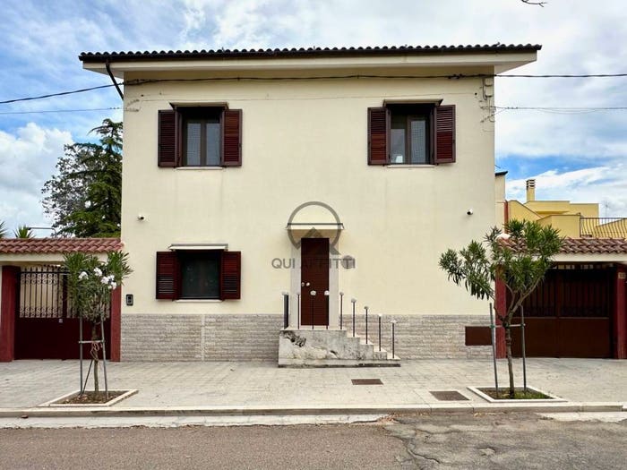Casa con 6 locali in vendita in Via dei Mutilati di Guerra, Montegrosso Boschetto, Andria