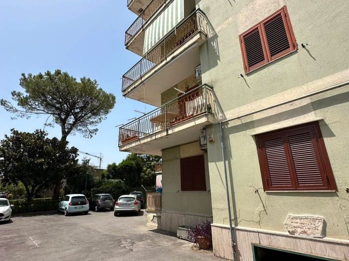 Appartamento quadrilocale in vendita in Via Trento, Centro, Marigliano