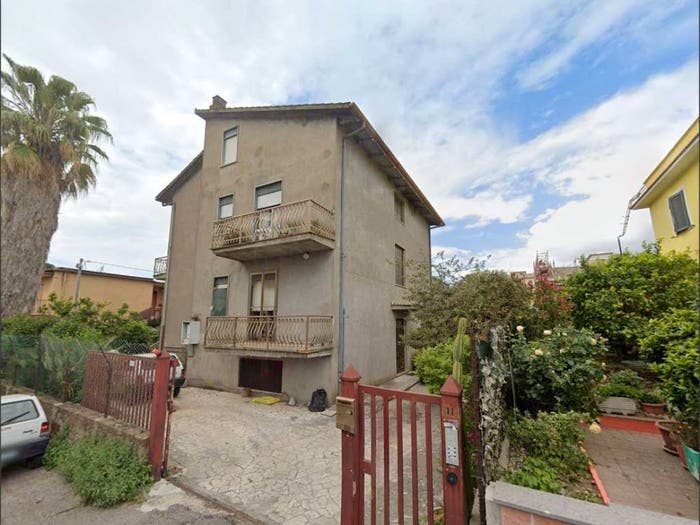 Appartamento con 5 locali in vendita in VIA MONTE MIGLIO, Vallelata, Aprilia