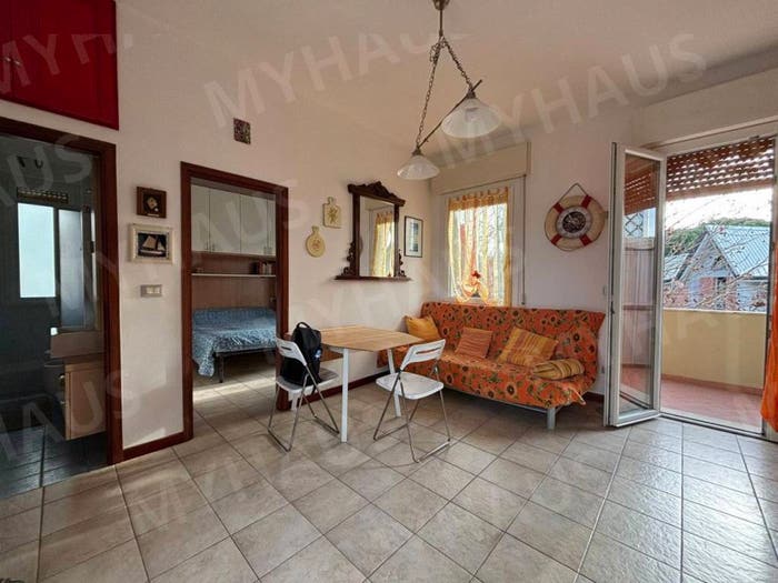 Appartamento trilocale in vendita in Via Antonio Canova, Valverde, Cesenatico
