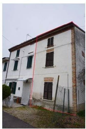 Casa trilocale in vendita in Localita' Cascina Pozza, Centro, Robecco Pavese