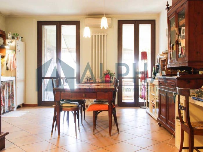 Appartamento quadrilocale in vendita in Via Mura Federico Comandini, Centro Storico, Cesena