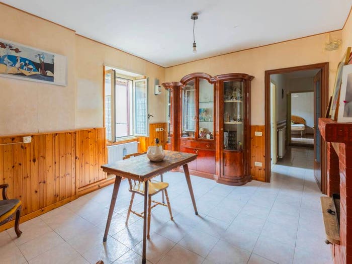 Appartamento con 5 locali in vendita in Via Regina Elena, Salisano
