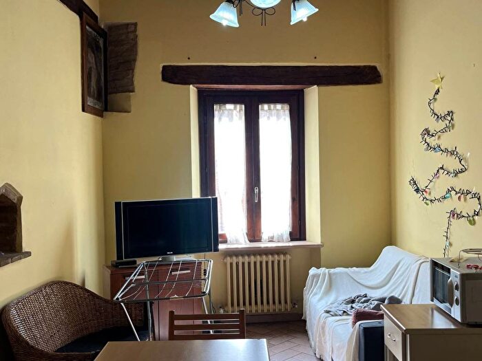 Appartamento con 5 locali in vendita in Via Giuseppe Mazzini, Centro, Urbino